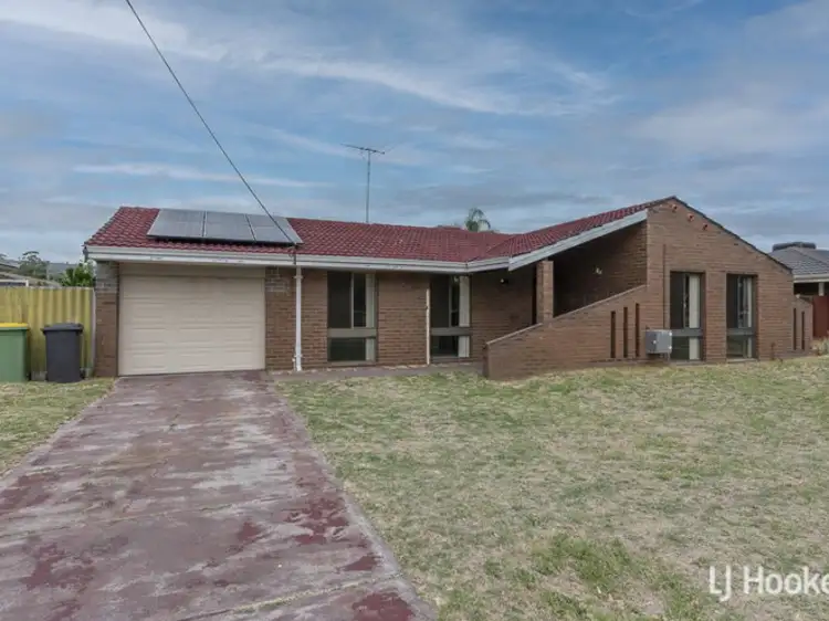 17 Ironbark Place, Maddington WA 6109