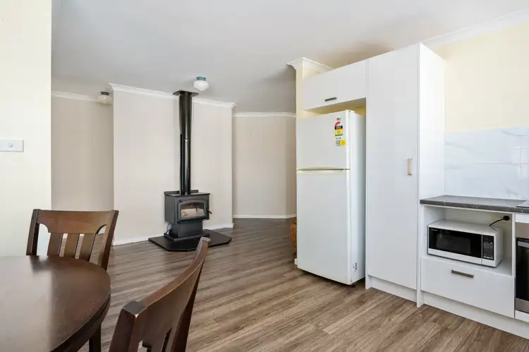 Fourth view of Homely house listing, 6 TRUSCOTT COURT, South Kalgoorlie WA 6430