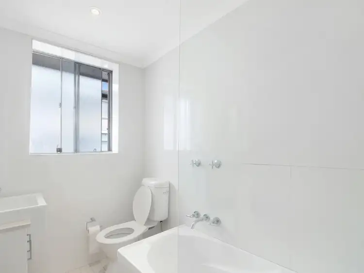 Fifth view of Homely unit listing, 16/18 Pittwater Road, Gladesville NSW 2111