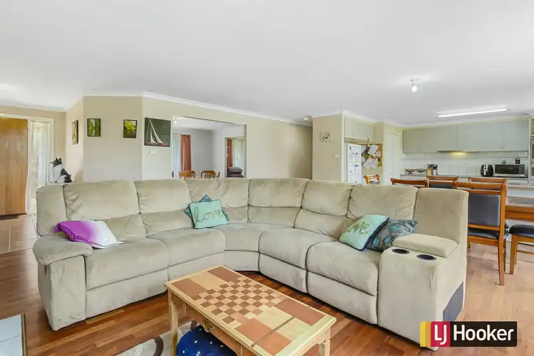 Fifth view of Homely house listing, 32 Hanson Road, Wallan VIC 3756