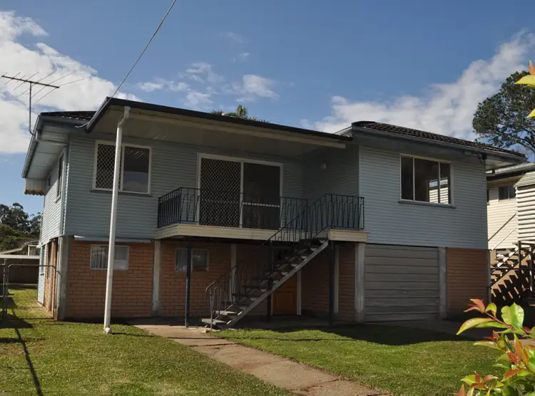 6 Cabanda Street, Wynnum West QLD 4178