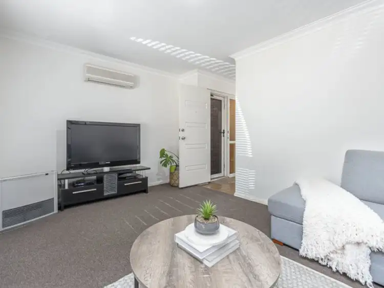 Sixth view of Homely villa listing, 4/8 Moore Street, Dianella WA 6059