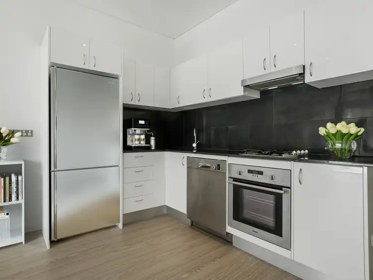Third view of Homely unit listing, 5/11-23 Hay St, Leichhardt NSW 2040