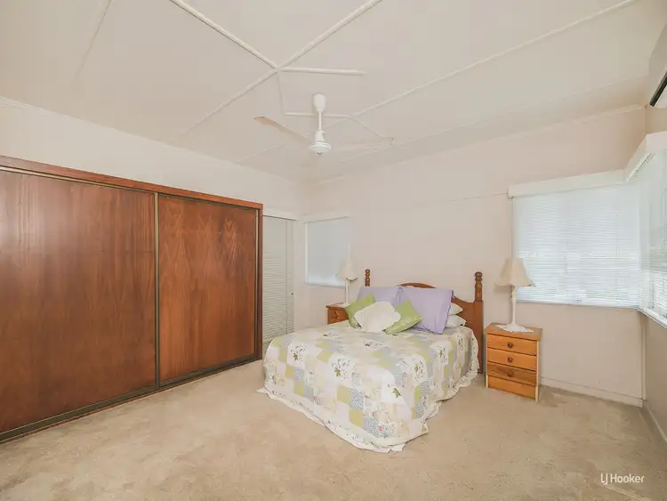 Sixth view of Homely house listing, 25 Medcraf Street, Park Avenue QLD 4701