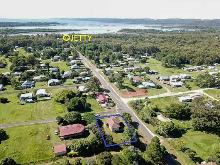 Second view of Homely house listing, 2 Highland Street, Russell Island QLD 4184