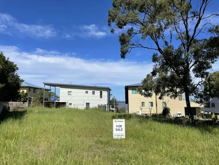 42 Mawarra Street, Macleay Island QLD 4184