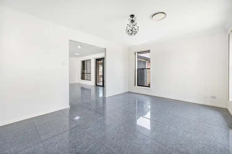 Fifth view of Homely house listing, 3 Diamond Circuit, Rutherford NSW 2320