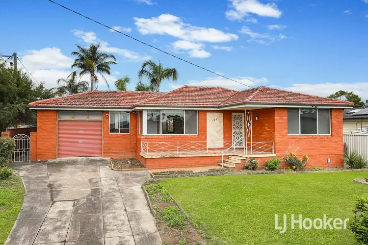 103 Sandra Street, Woodpark NSW 2164