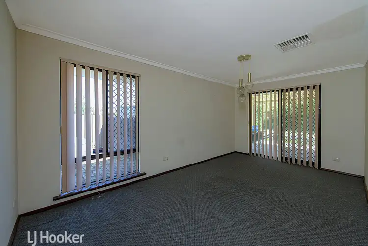 Sixth view of Homely house listing, 2 Talga Close, Wilson WA 6107