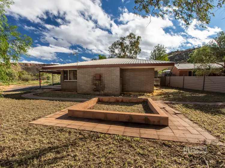 1 Nelson Terrace, Araluen NT 870