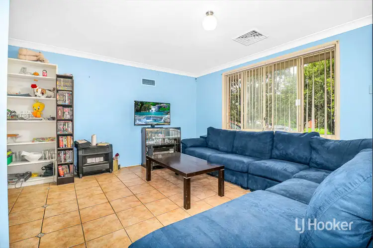 Second view of Homely house listing, 5 Merevale Place, Oakhurst NSW 2761
