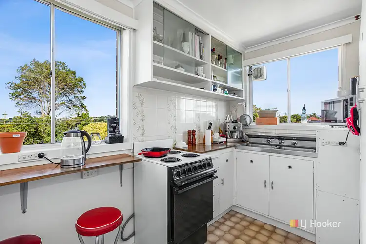 Sixth view of Homely unit listing, Unit 9/38 Victoria Parade, Devonport TAS 7310