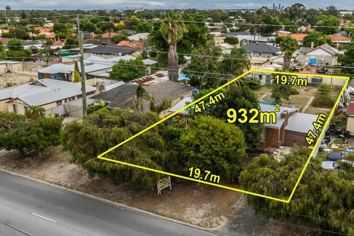 Main view of Homely house listing, 306 Wharf Street, Queens Park WA 6107
