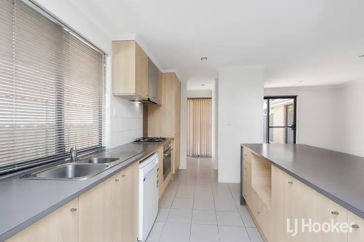 Fourth view of Homely unit listing, 38/1 Mariners Cove Drive, Dudley Park WA 6210