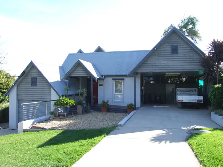 Main view of Homely house listing, 28 Robb Street, East Bairnsdale VIC 3875