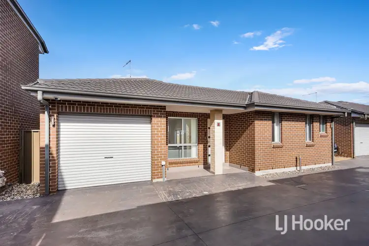 2/60-62 Magowar Road, Girraween NSW 2145