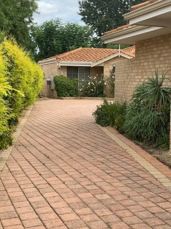 2/9 Howard Parade, Salter Point WA 6152