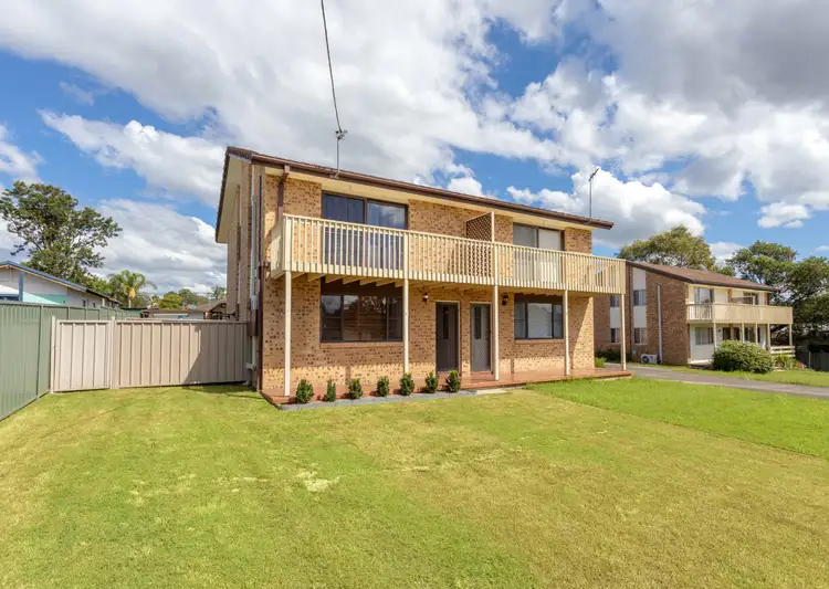 Unit 10/24 Summerville Street, Wingham NSW 2429