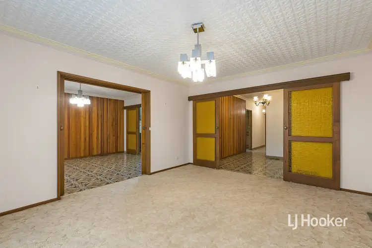 Fifth view of Homely house listing, 28 Third Avenue, Hoppers Crossing VIC 3029