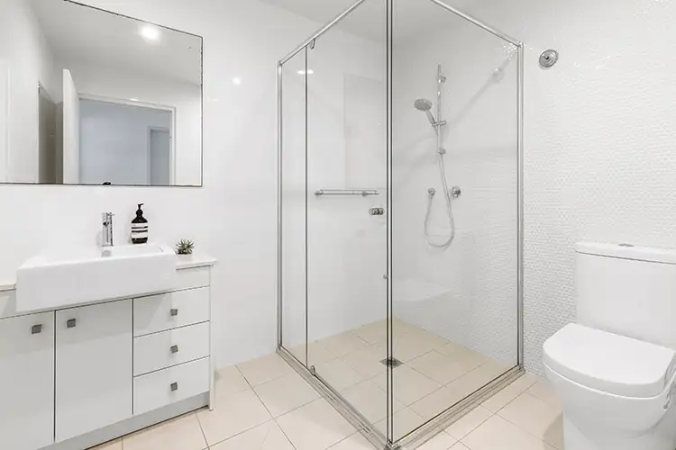 Fifth view of Homely unit listing, 24/72-74 Pacific Parade, Dee Why NSW 2099