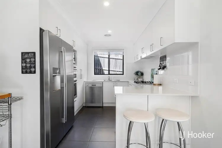 Sixth view of Homely house listing, 18 Anakie Court, Ngunnawal ACT 2913