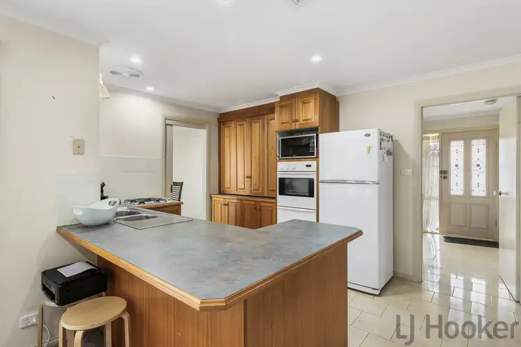 Fifth view of Homely house listing, 2 Hope Court, Ferntree Gully VIC 3156