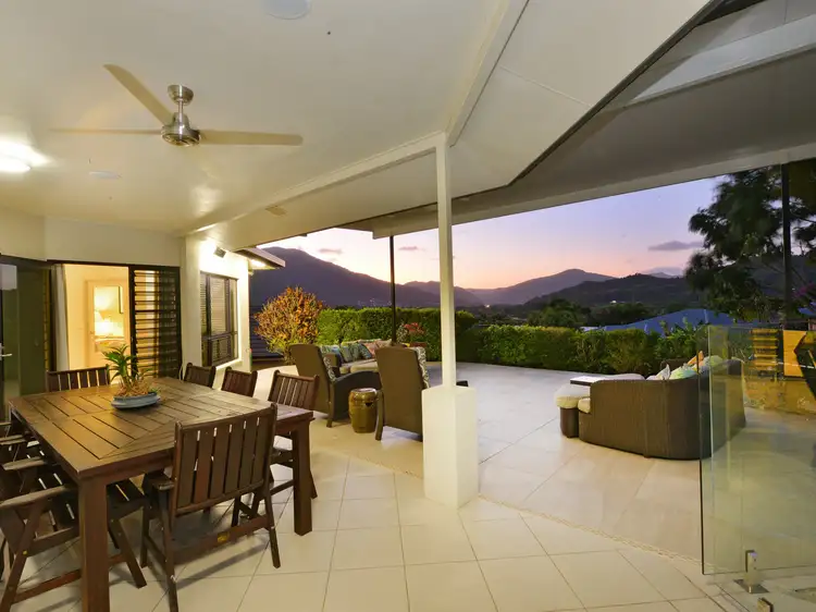 21 Findlay Street, Brinsmead QLD 4870