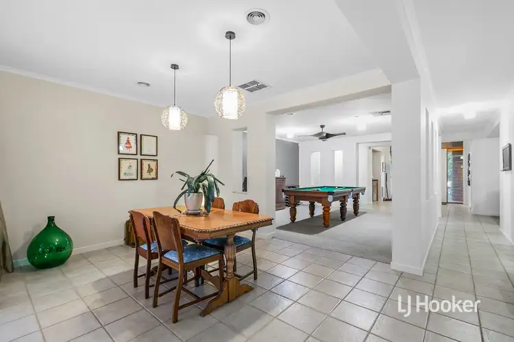 Seventh view of Homely house listing, 2 Gilmore Grove, Point Cook VIC 3030