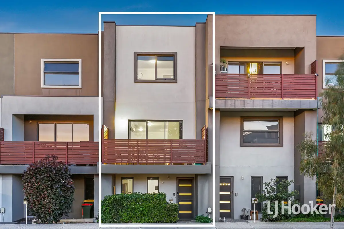 Main view of Homely townhouse listing, 35 Matilda Avenue, Wollert VIC 3750