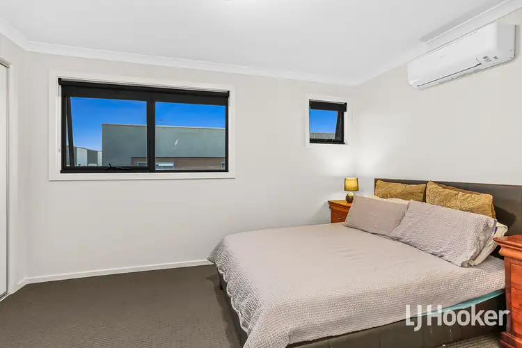 Sixth view of Homely townhouse listing, 35 Matilda Avenue, Wollert VIC 3750