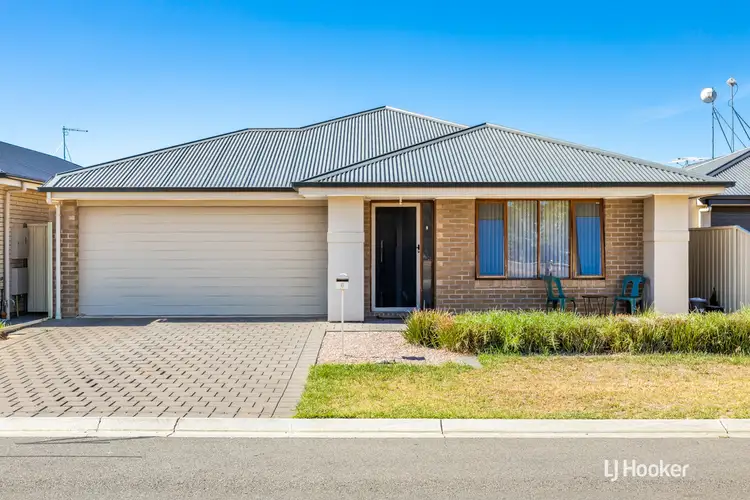 Second view of Homely house listing, 6 Helene Street, Munno Para West SA 5115