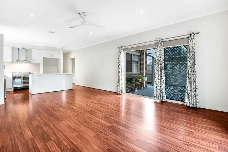 Fifth view of Homely house listing, 8 Urban Drive, Epping VIC 3076