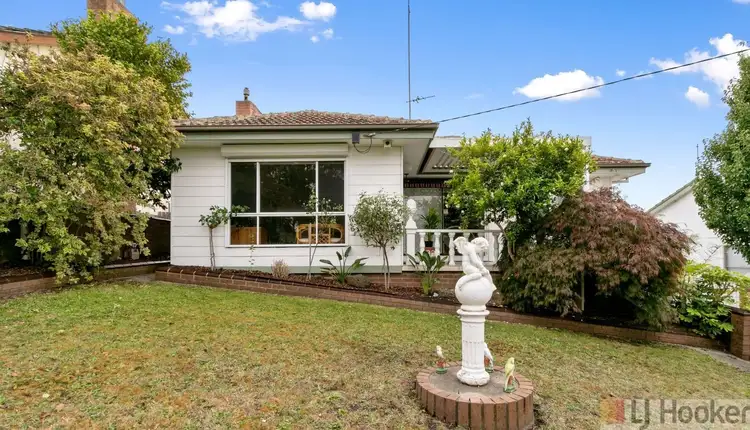 27 Kathleen Street, Morwell VIC 3840