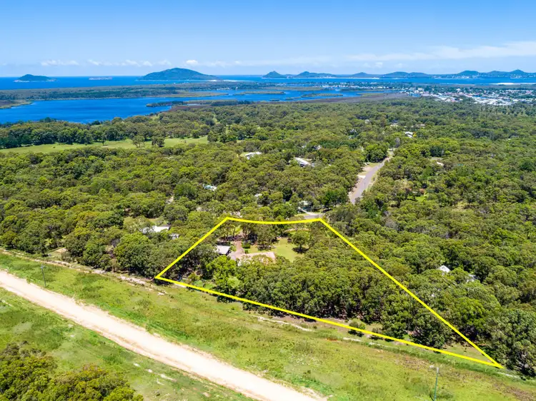 9 Wombourne Road, Tea Gardens NSW 2324