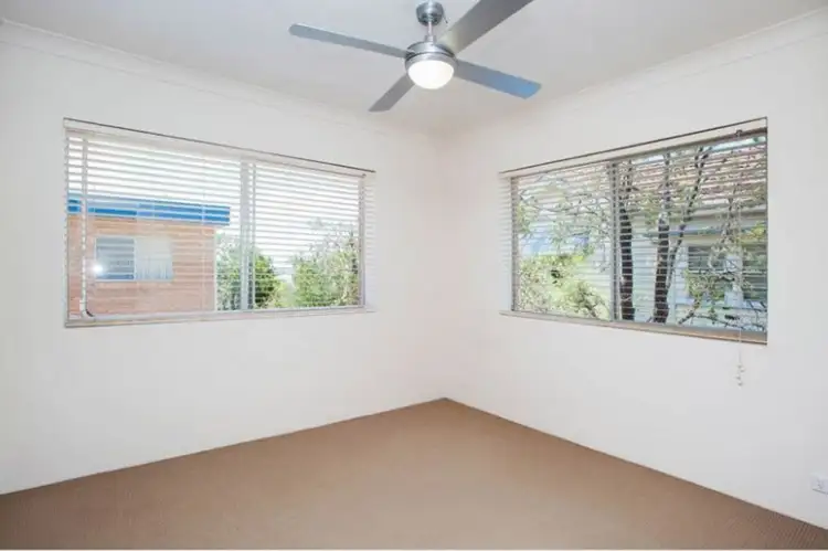 Sixth view of Homely apartment listing, 11/33 Curd Street, Greenslopes QLD 4120