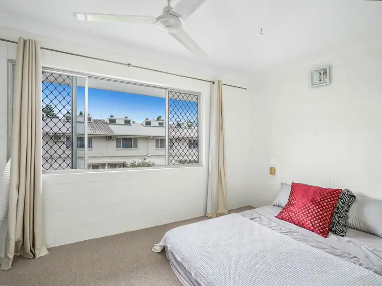 Fifth view of Homely unit listing, 4/10 Crathern Close, Edge Hill QLD 4870