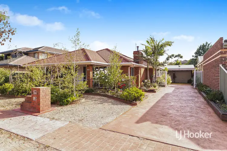 55 Glastonbury Circuit, Point Cook VIC 3030