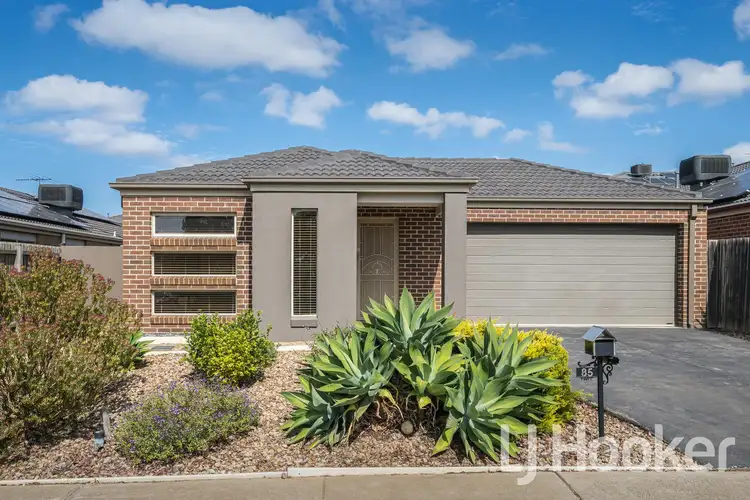 85 Rose Grange Boulevard, Tarneit VIC 3029