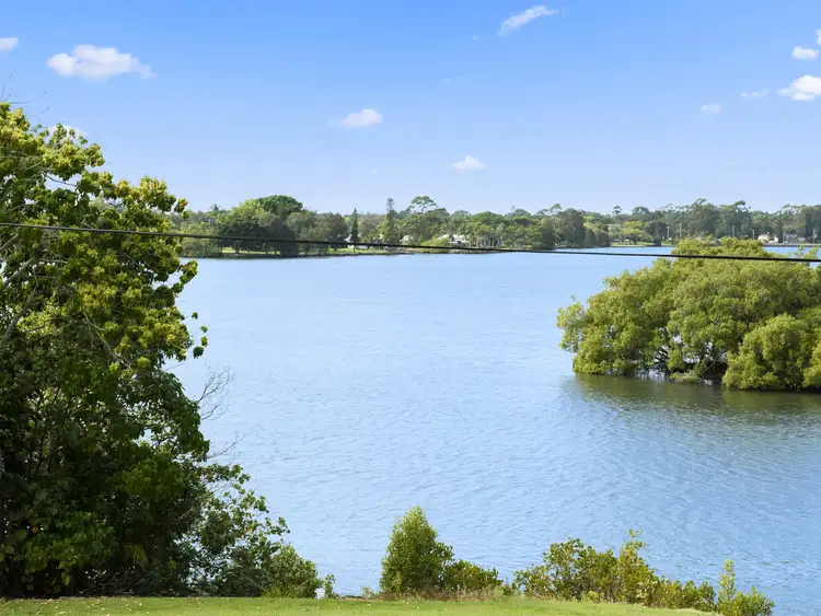 Third view of Homely villa listing, 1/31 Bimbadeen Avenue, Banora Point NSW 2486