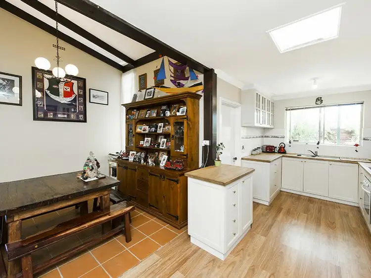 Seventh view of Homely house listing, 8 Anne Avenue, Walliston WA 6076