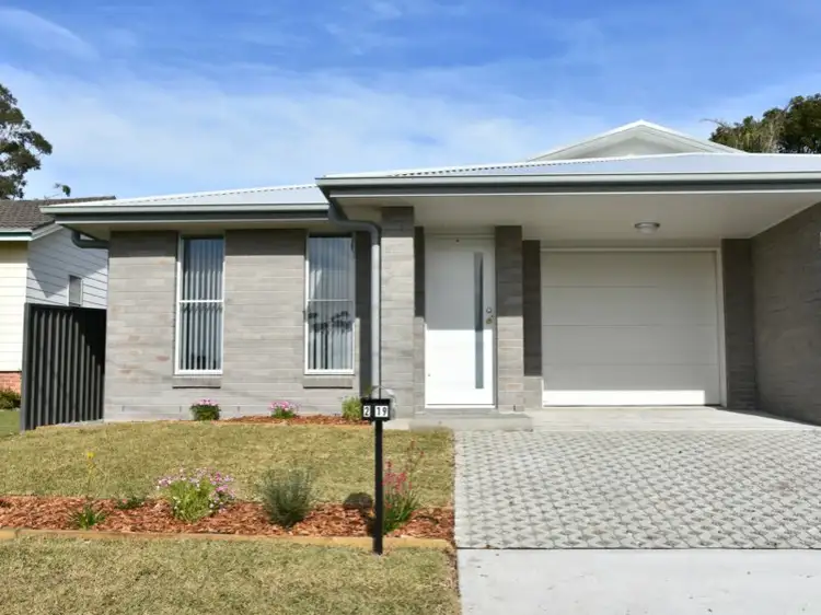 2/19 Mount Hall Road, Raymond Terrace NSW 2324