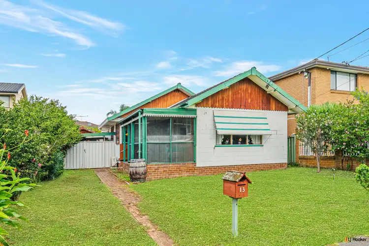 13 Murray Street, Smithfield NSW 2164