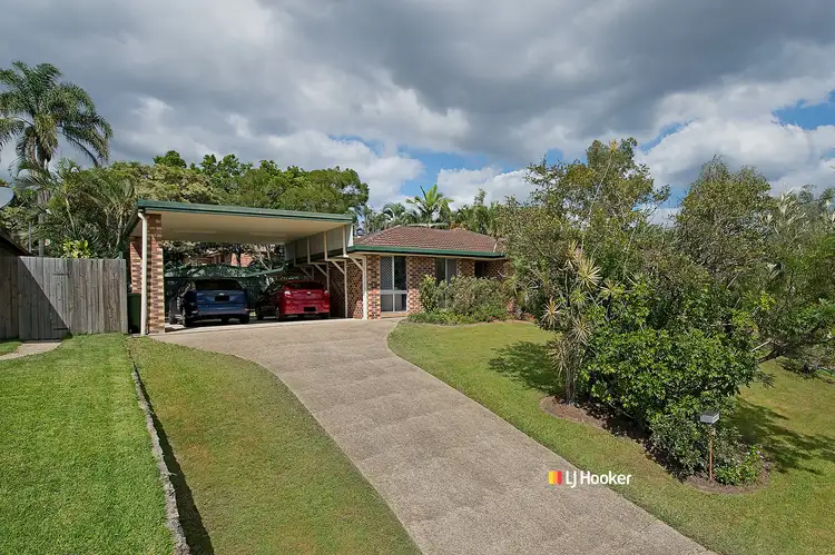 19 Eyre Avenue, Petrie QLD 4502
