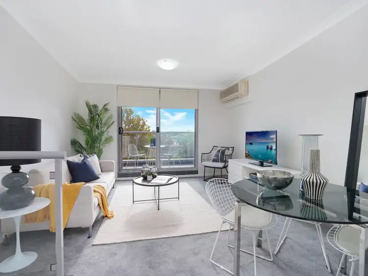 Main view of Homely unit listing, 87/8 Renwick St, Redfern NSW 2016