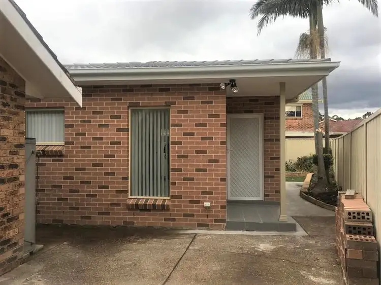 4a Cash Place, Prairiewood NSW 2176