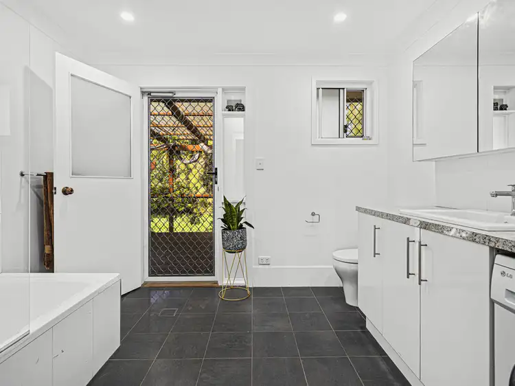Fourth view of Homely unit listing, 2/85 O'Donnell Drive, Figtree NSW 2525
