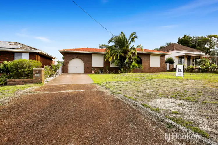 41 Roberts Street, Collie WA 6225