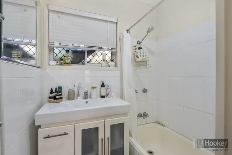 Sixth view of Homely unit listing, 2/9 Middle Street, Labrador QLD 4215