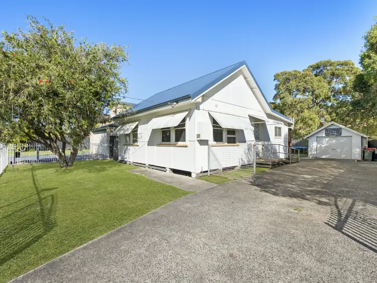 12 Kerrylouise Avenue, Noraville NSW 2263