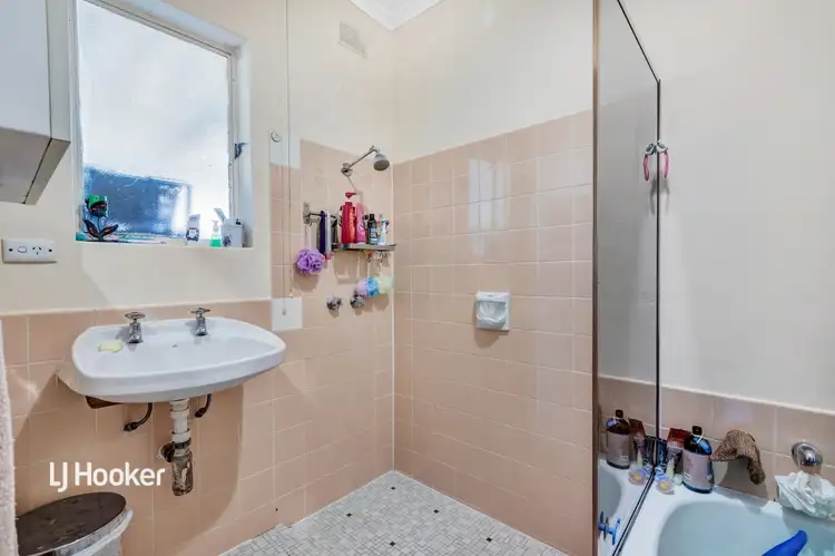Fifth view of Homely house listing, 32 Leabrook Drive, Para Hills SA 5096